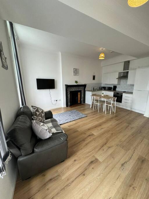 Spacious Flat In Sheffield City Center Gs304 Eksteriør bilde