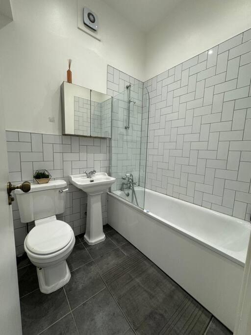 Spacious Flat In Sheffield City Center Gs304 Eksteriør bilde